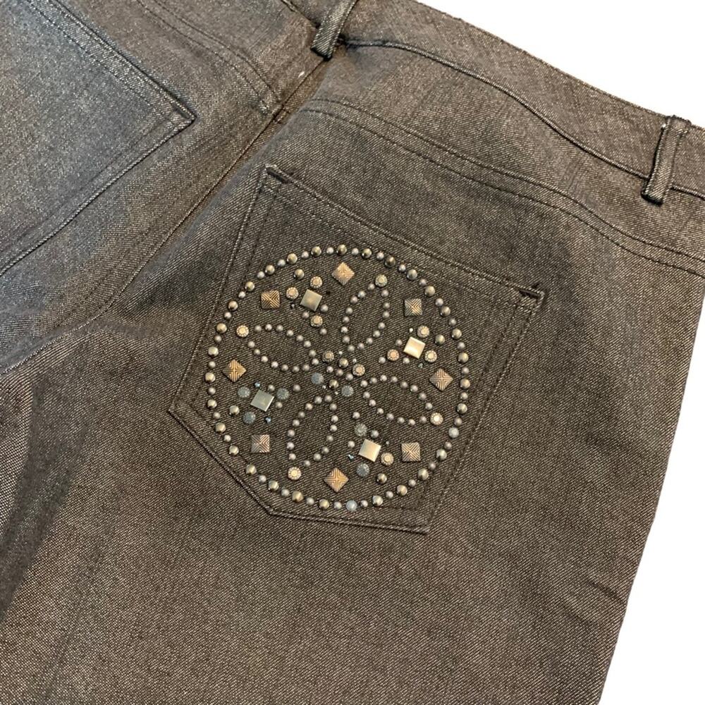 St. John Womens jeans boot cut charcoal gray with stud detail, size 8